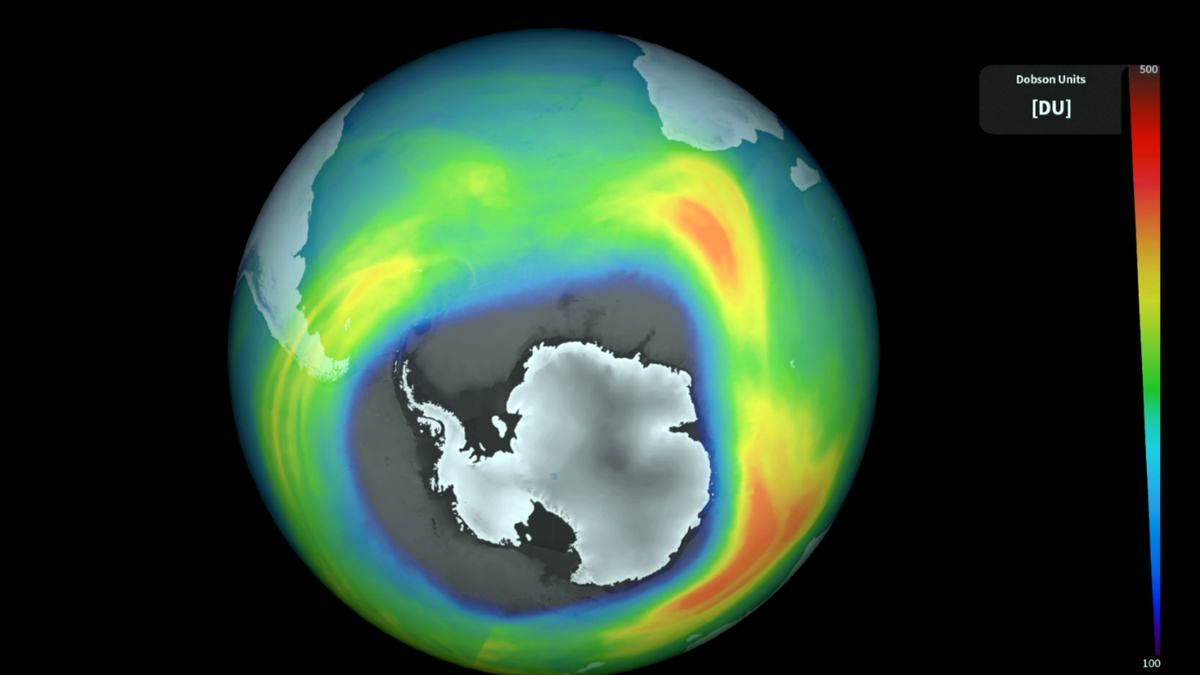 Озоновый слой Земли переживает беспрецедентный кризис.