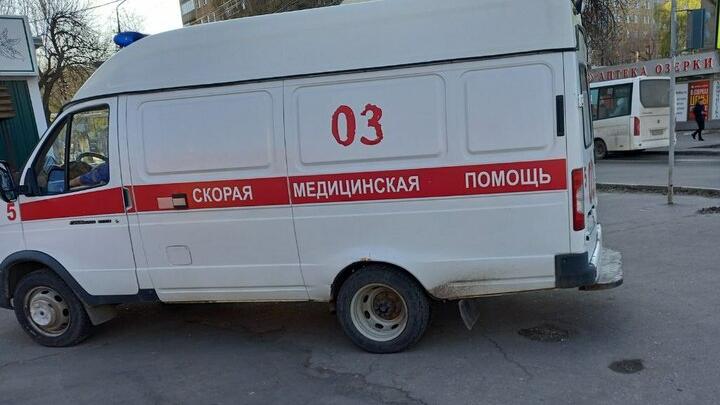 В Гагаринском районе Саратова пьяный пациент напал на фельдшера скорой помощи