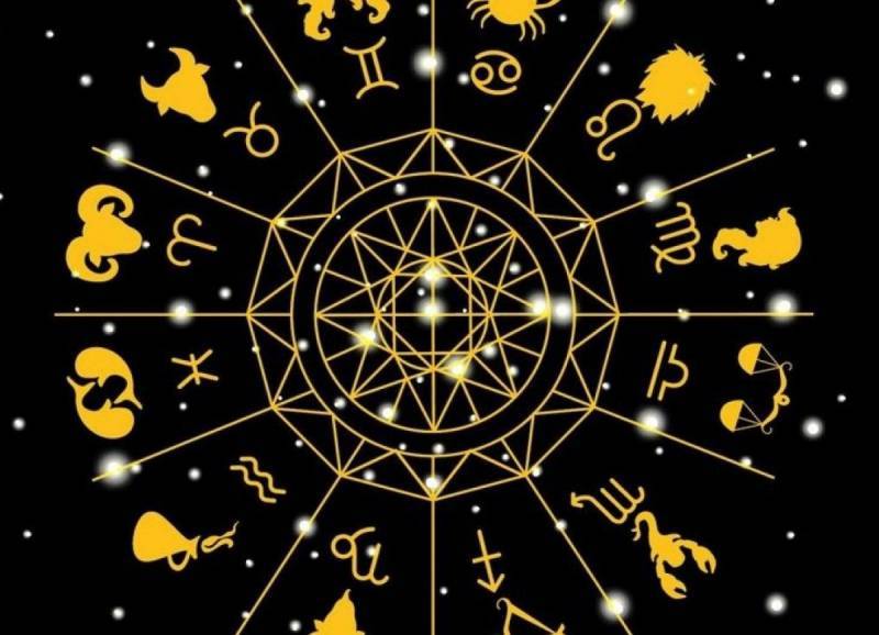 В календаре 2024 года вторник, 21 мая, выделяется особым астрологическим влиянием. Звезды предвещают благоприятный день для большинства знаков зодиака, особенно в сфере финансов.