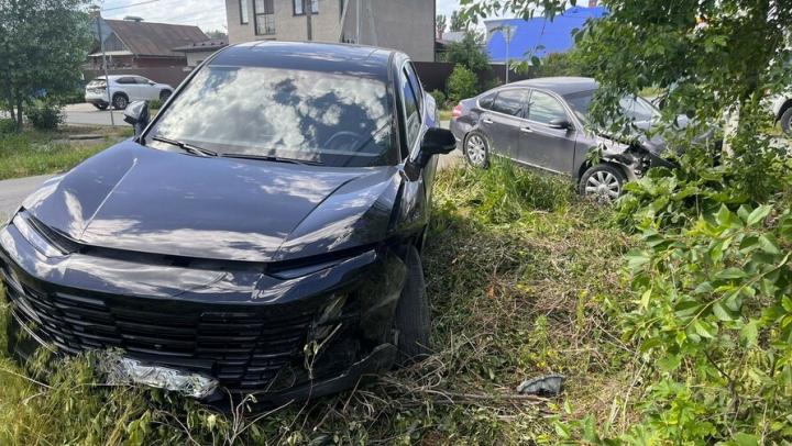 В ДТП в Балаково пострадала девушка