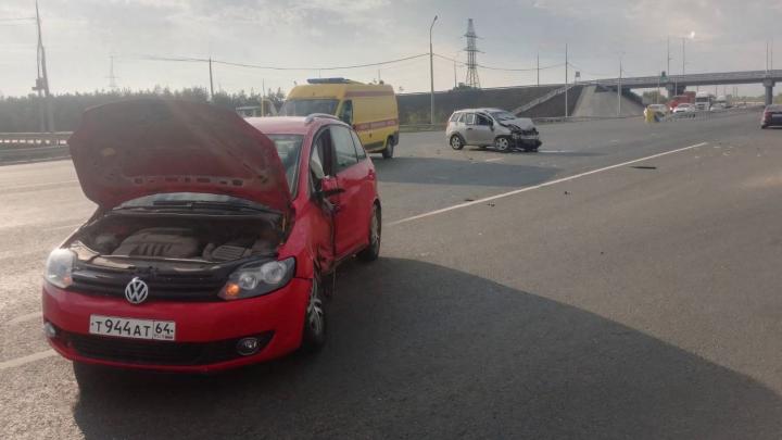 В результате аварии в Гагаринском районе пострадали два человека