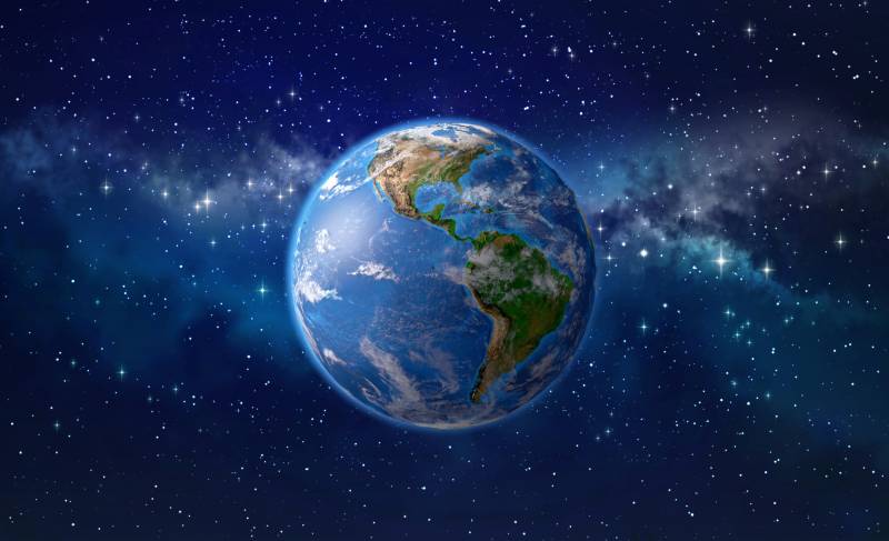 Ученые сообщают, что ядро Земли замедлилось настолько, что начало двигаться в обратном направлении. Это открытие вызывает интерес у специалистов, так как оно может иметь далеко идущие последствия. По данным CNN, в центре Земли скрыт твердый металлический шар, который вращается независимо от самой планеты.