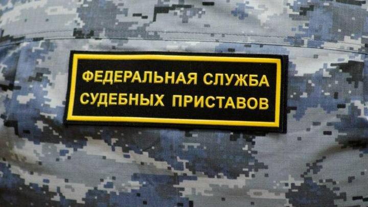 Саратовская УК выплатила ущерб пенсионерке за потоп в квартире