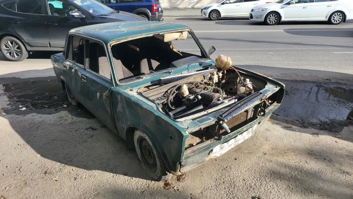 В Саратове выявили 72 брошенных автомобиля с начала года В Саратове выявили 72 брошенных автомобиля с начала года