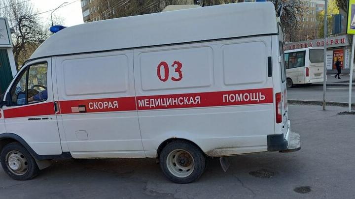 В Новоузенском районе уголовник сбил мужчину с младенцем В Новоузенском районе уголовник сбил мужчину с младенцем