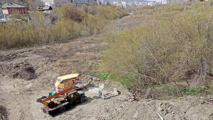 В Глебучевом овраге горел нежилой деревянный дом В Глебучевом овраге горел нежилой деревянный дом