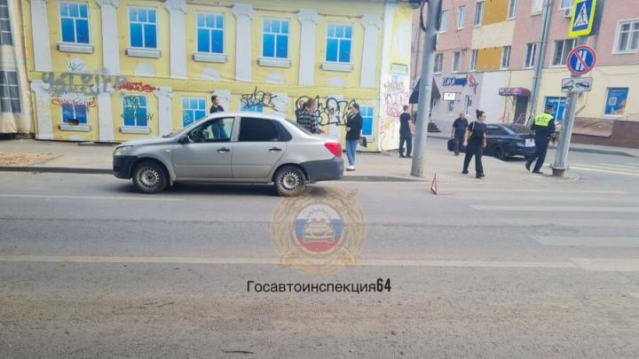 В Саратове водитель сбил ребёнка на улице Чернышевского В Саратове водитель сбил ребёнка на улице Чернышевского