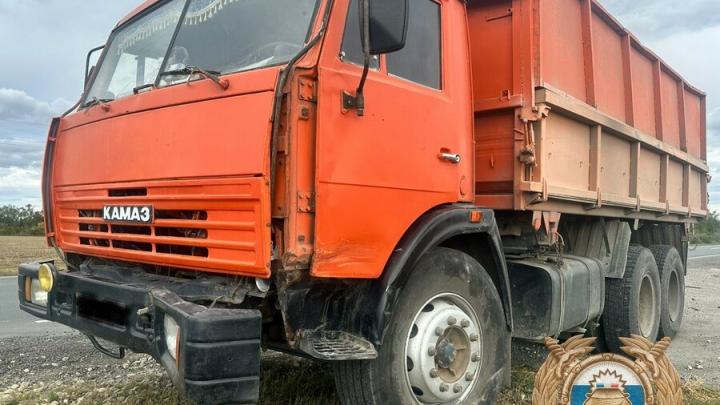 Женщина пострадала в ДТП с "КамАЗом" у саратовского села