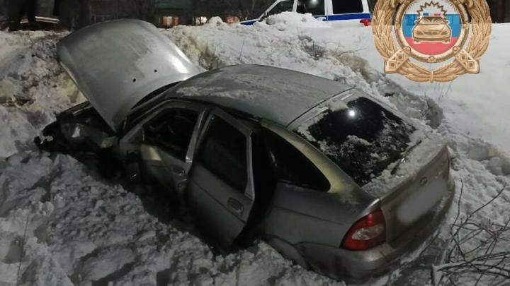 В Вольске мужчина пострадал в ДТП с двумя легковушками