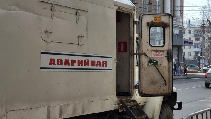 50 тысяч звонков за семь дней: как непогода нагрузила службу 112 в Саратовской области 50 тысяч звонков за семь дней: как непогода нагрузила службу 112 в Саратовской области