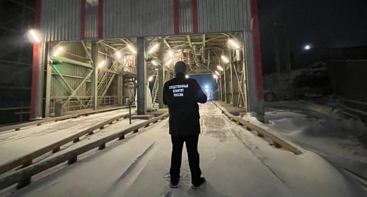 Смертельный инцидент на цементном заводе в Вольске закончился уголовным делом