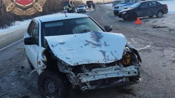 В массовой автокатастрофе под Энгельсом погиб водитель