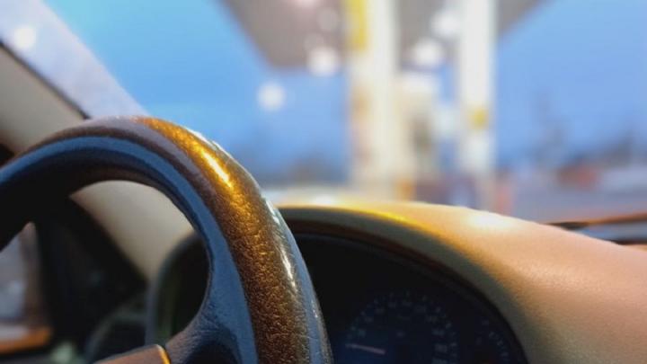 В Саратове водитель "Весты" пострадал в ДТП с Hyundai