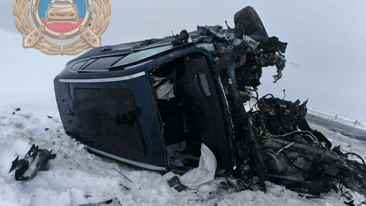 Водитель погиб, двое пострадали в автокатастрофе под Аркадаком