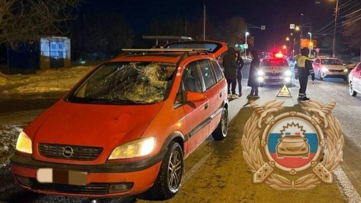 В Энгельсе под колёсами иномарки погиб пешеход