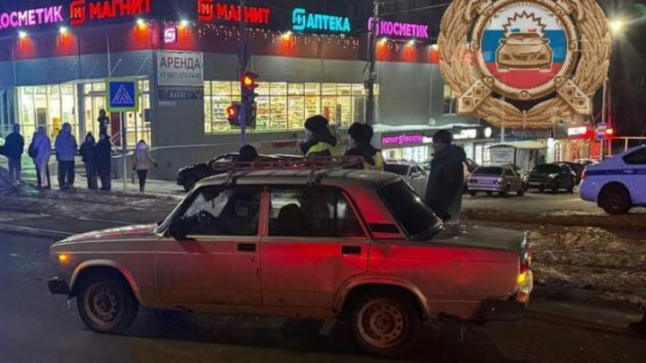 "Семёрка" сбила парня в Заводском районе Саратова