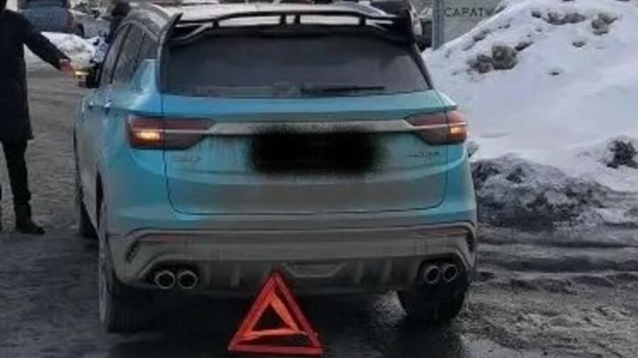 Девочка попала под колеса кроссовера в Кировском районе Саратова