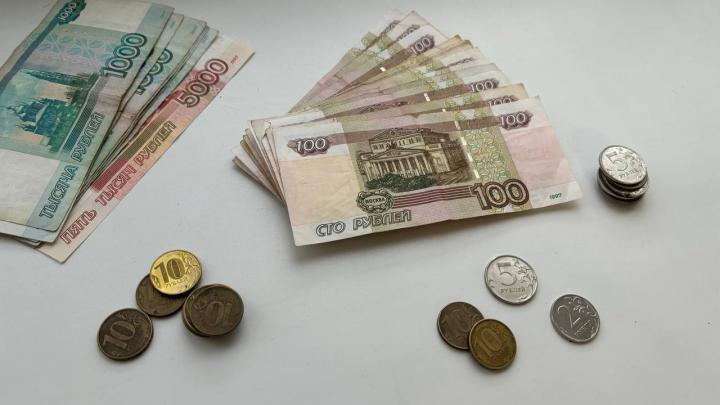 В Новоузенском районе должник погасил 230 тысяч налогов после ареста счетов и запрета на выезд