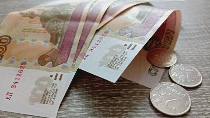 Пенсионер из Саратовской области за неделю отдал аферистам 3,2 млн рублей