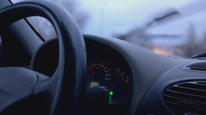 Девочка погибла под колесами "14-й" в Энгельсе Девочка погибла под колесами "14-й" в Энгельсе