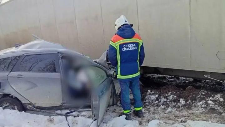 Двое погибли в массовой аварии под Вольском