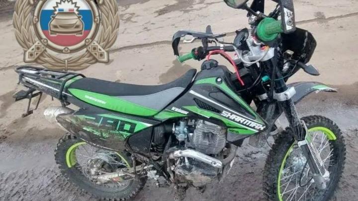 Под Аткарском мужчина скончался в "скорой" после того, как перевернулся на мотоцикле Под Аткарском мужчина скончался в "скорой" после того, как перевернулся на мотоцикле