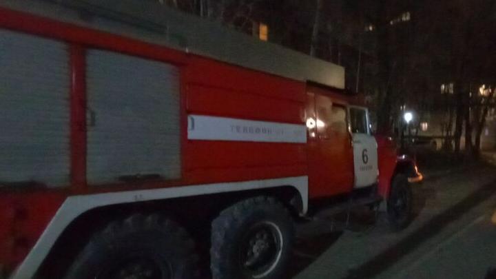 В Вольске 56 жильцов эвакуировали из-за горящей квартиры
