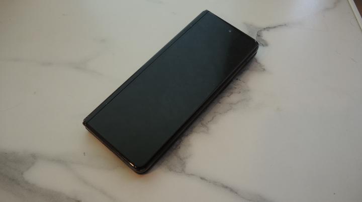 Звонки и сообщения от «главы Энгельсского района» - Максим Леонов призвал быть бдительными