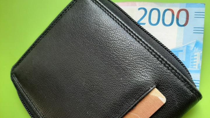 Директору саратовской фирмы грозит уголовное дело за долги по зарплате в 1,5 млн рублей