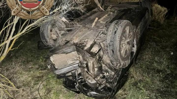 Водитель погиб, двое пострадали в автокатастрофе в Ртищевском районе Водитель погиб, двое пострадали в автокатастрофе в Ртищевском районе