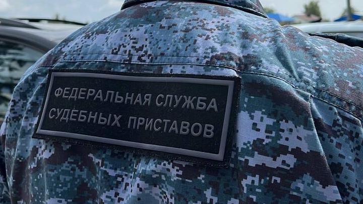 Четыре года бездействия: прокуратура заставила саратовских приставов взыскать долг в 488 тысяч