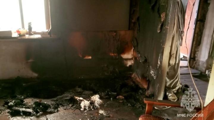 Горел диван: на пожаре в Аткарском районе погиб мужчина