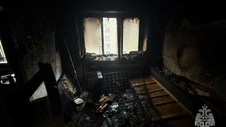 В Балашове из-за телефона на зарядке горела квартира